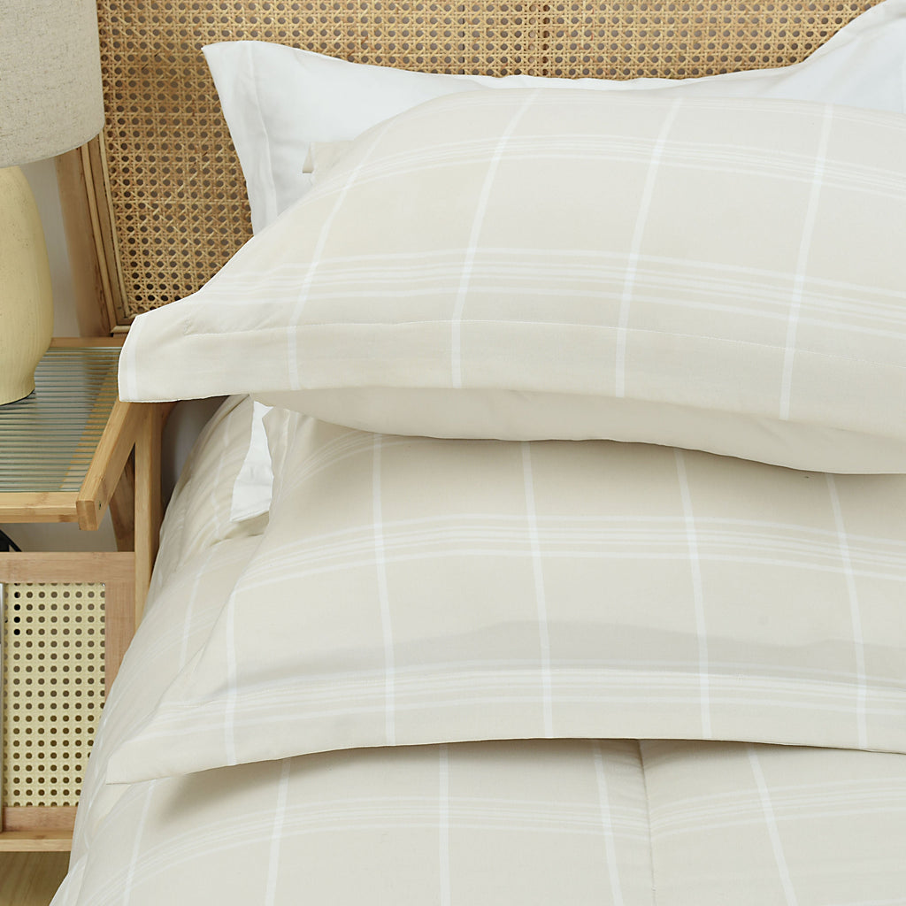 HIG 3PCS Reversible Check Pattern Comforter Set Cationic Dyeing Bedding Set, Beige / Gray, Queen / King