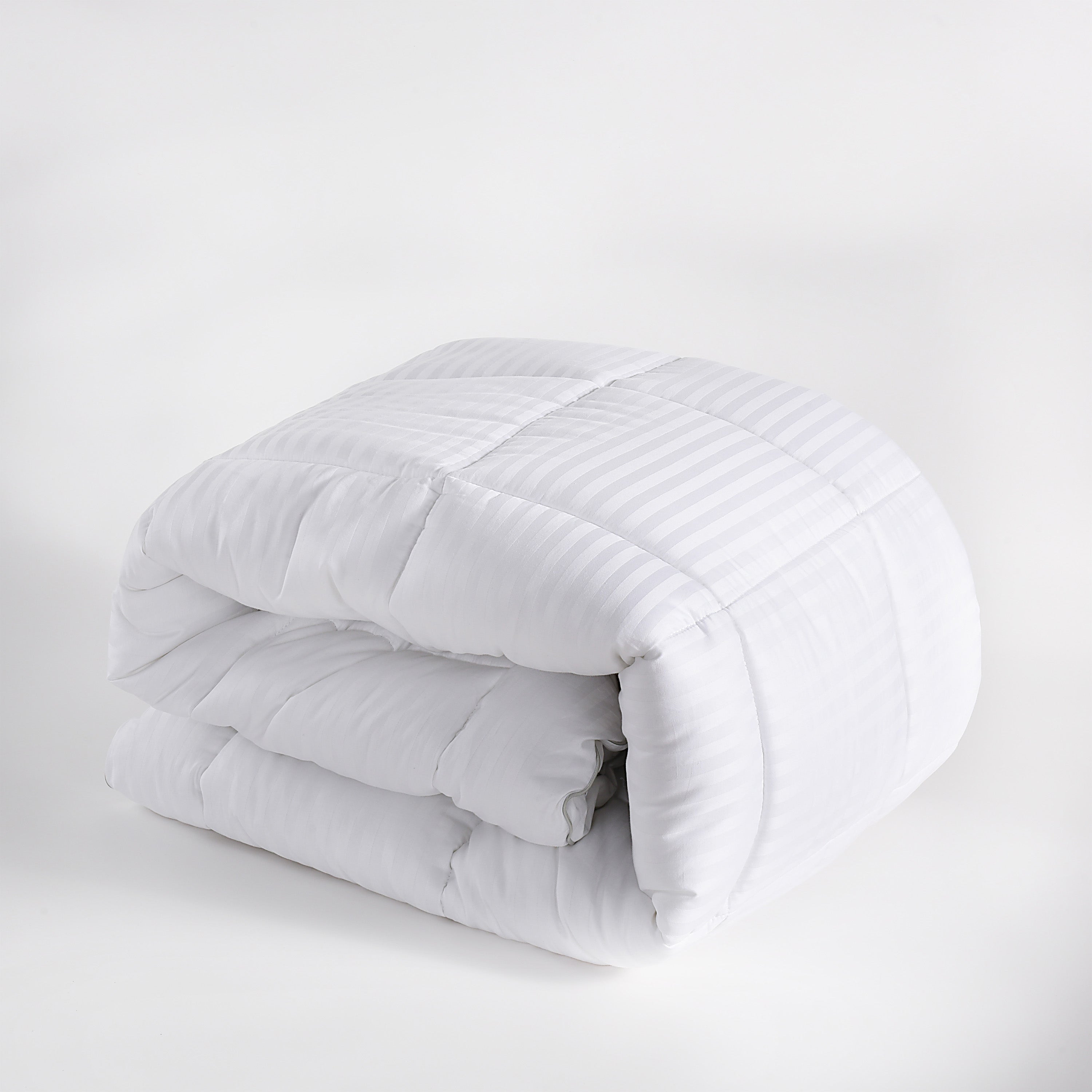 HIG Breathable Cotton Mattress Pad King Size, Fluffy Fitted Mattress Cover Protector with 8-21" Deep Pocket, Thick Quilted Pillow Top Mattress Topper for Back Pain, White
