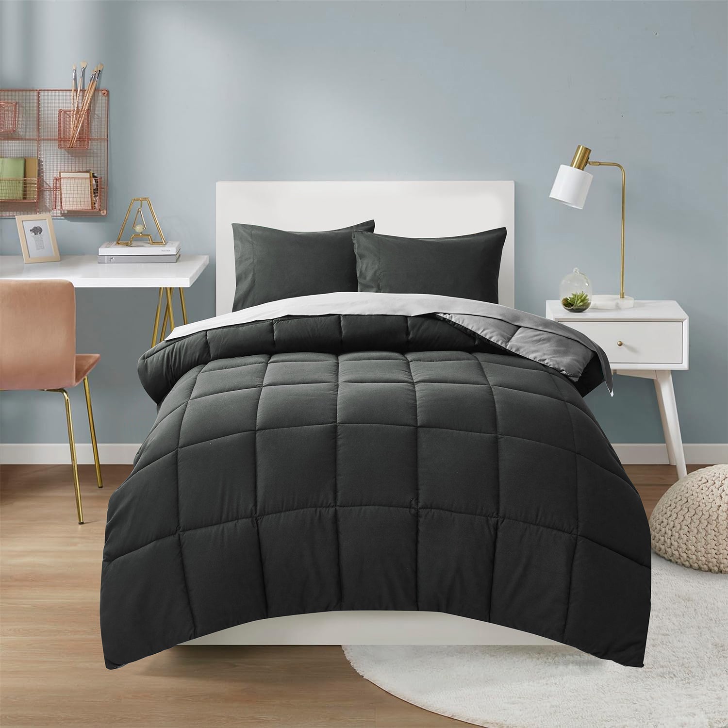 HIG Reversible and Lightweight  Comforter Set All Season