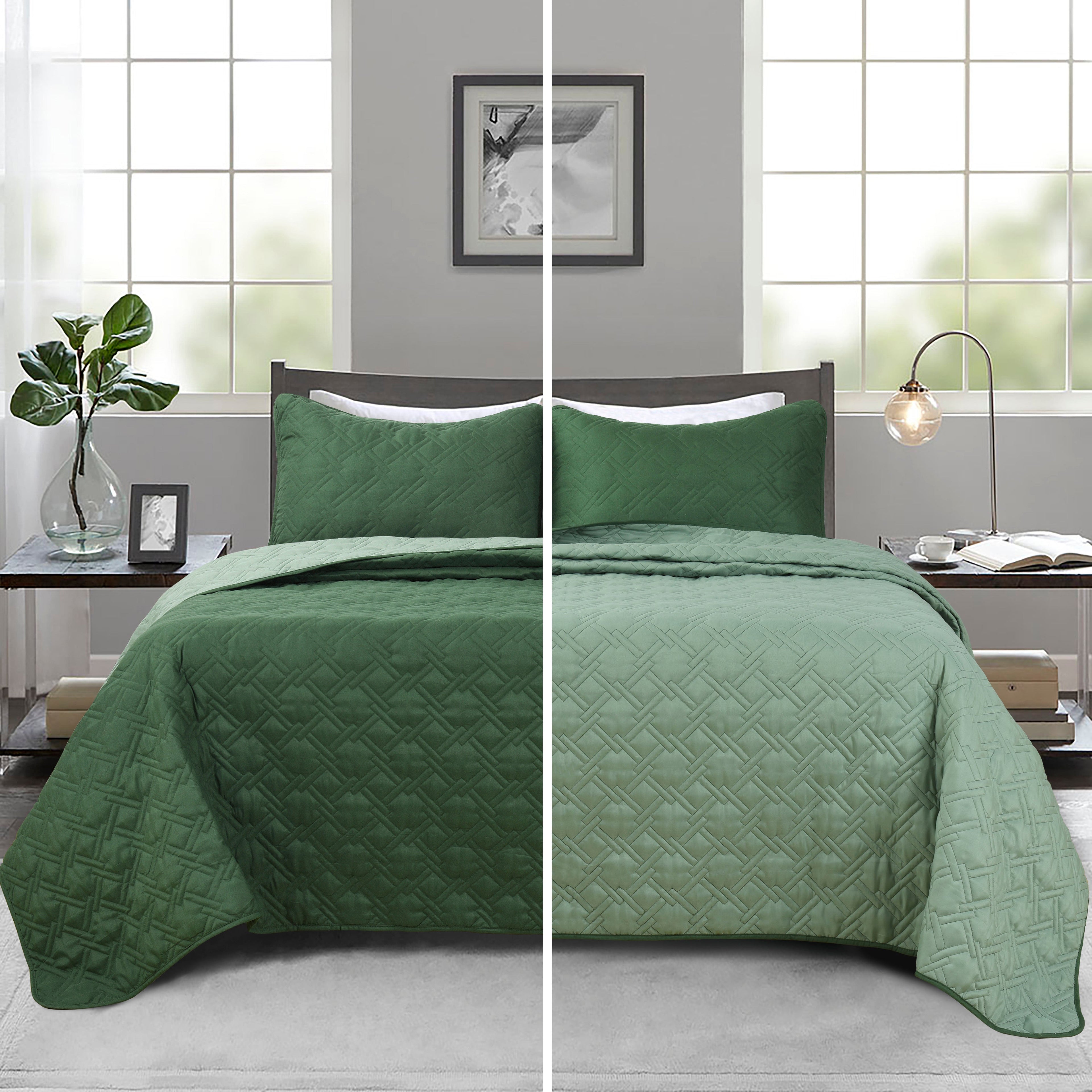 3 Piece Classic Diamond Pattern Reversible Oversized Bedspread Set-Karmen