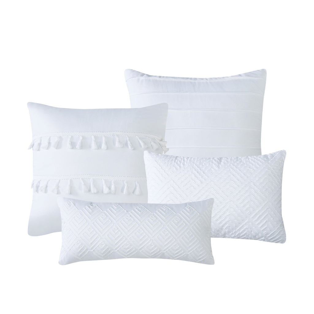 7 Piece Luxurious White Jacquard with Lace Applique Comforters Bed in a Bag Queen King Bedding Set