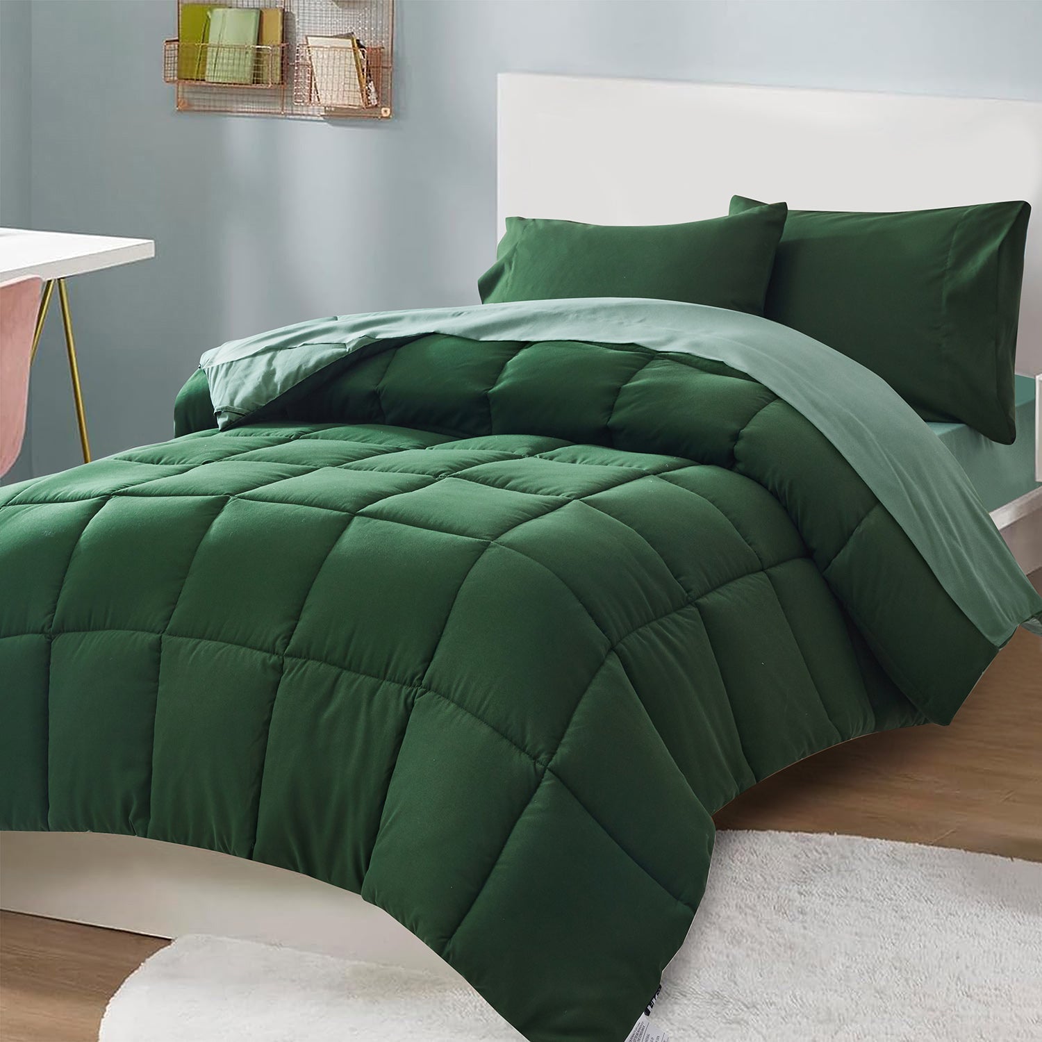 HIG Reversible and Lightweight  Comforter Set All Season