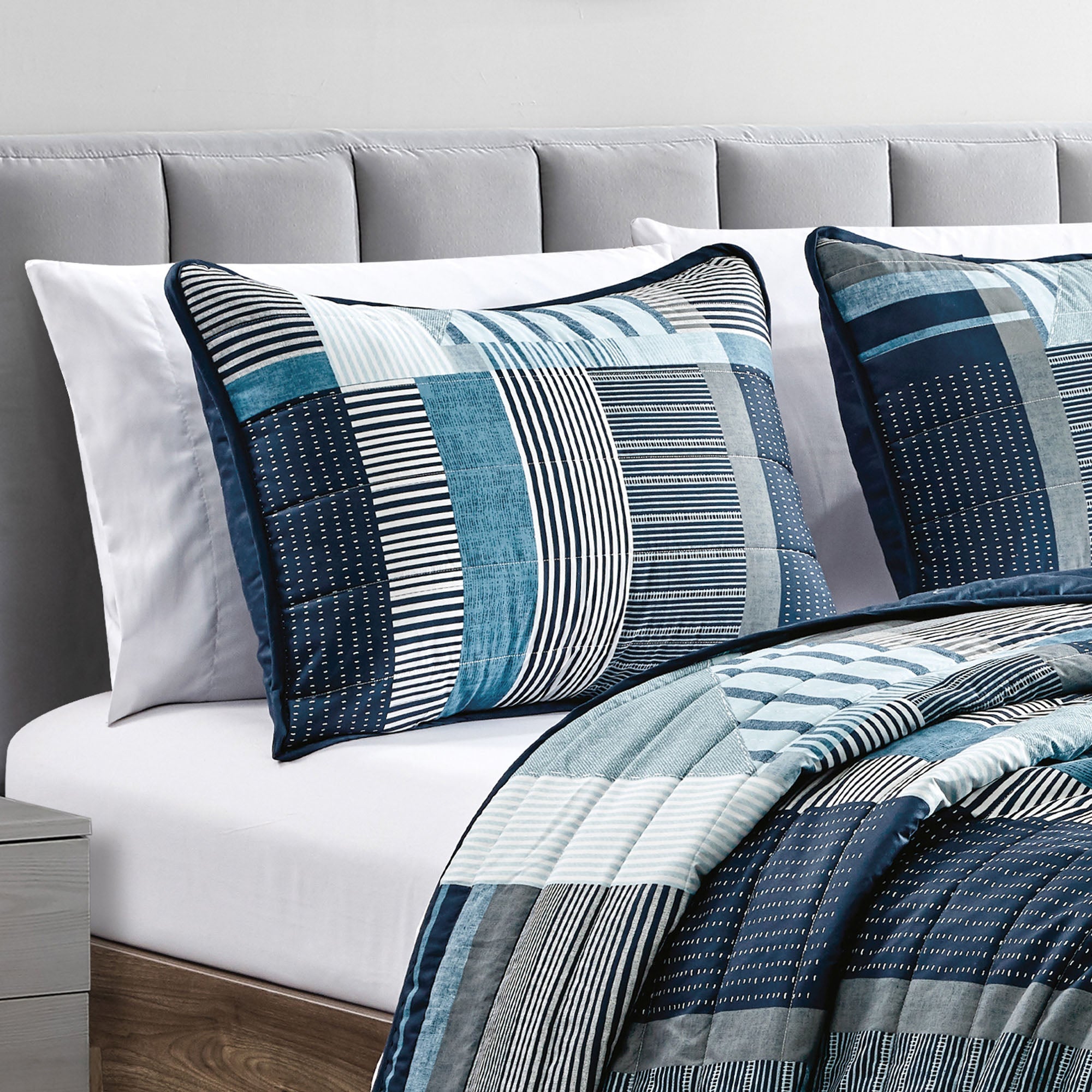 HIG 3 Piece Stripe Splicing Print Bedspread Set King & Queen Size for Bedroom