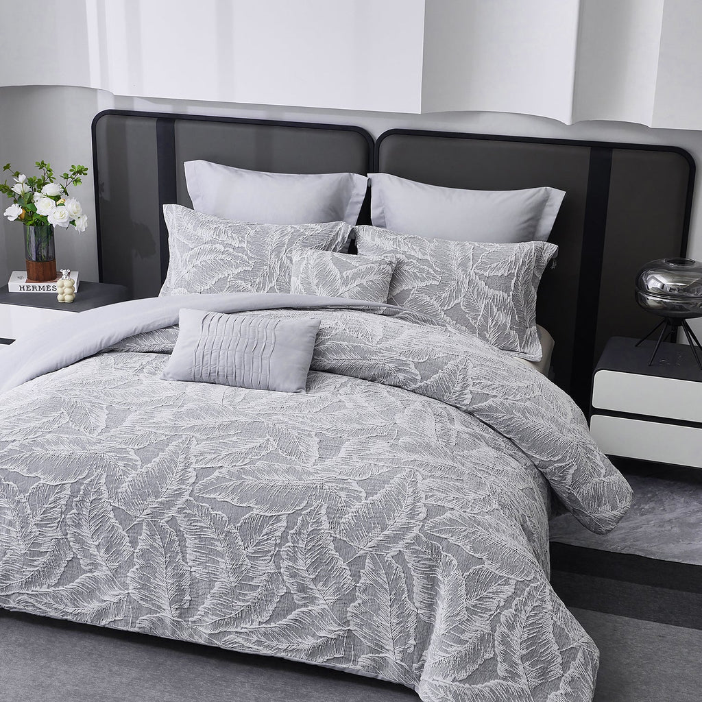 HIG 7-Piece Gray Chenille Jacquard Comforter Set, Leaf Bed in a Bag Bedding Set, Queen/King Size
