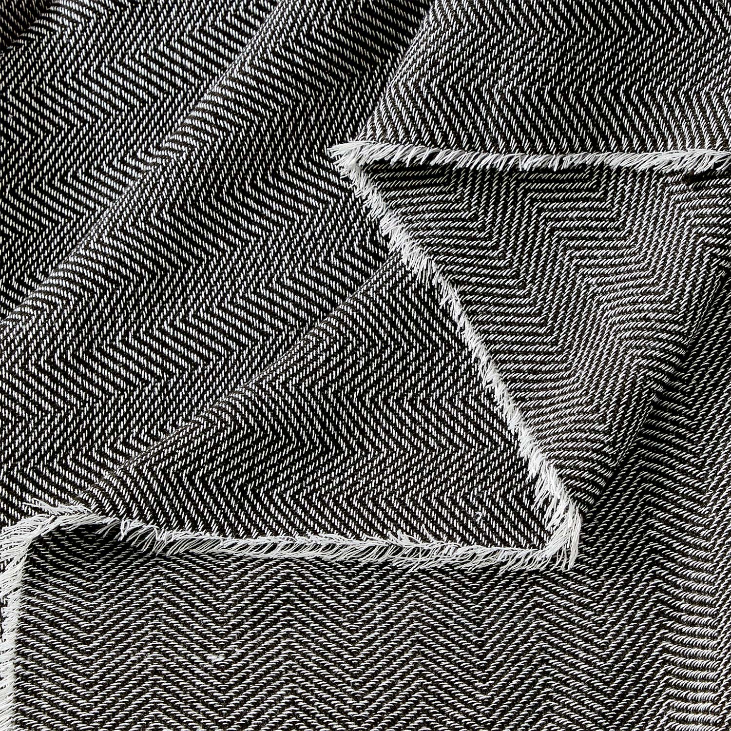 1 Piece Knitted Throw Blanket with Decorative Tassels for Couch Sofa Chair, Rustic Yarn-Dye Woven Blanket with Geometric Pattern