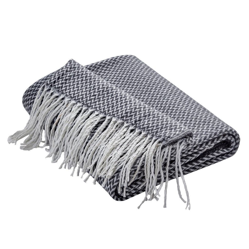 1 Piece Knitted Throw Blanket with Decorative Tassels for Couch Sofa Chair, Rustic Yarn-Dye Woven Blanket with Geometric Pattern