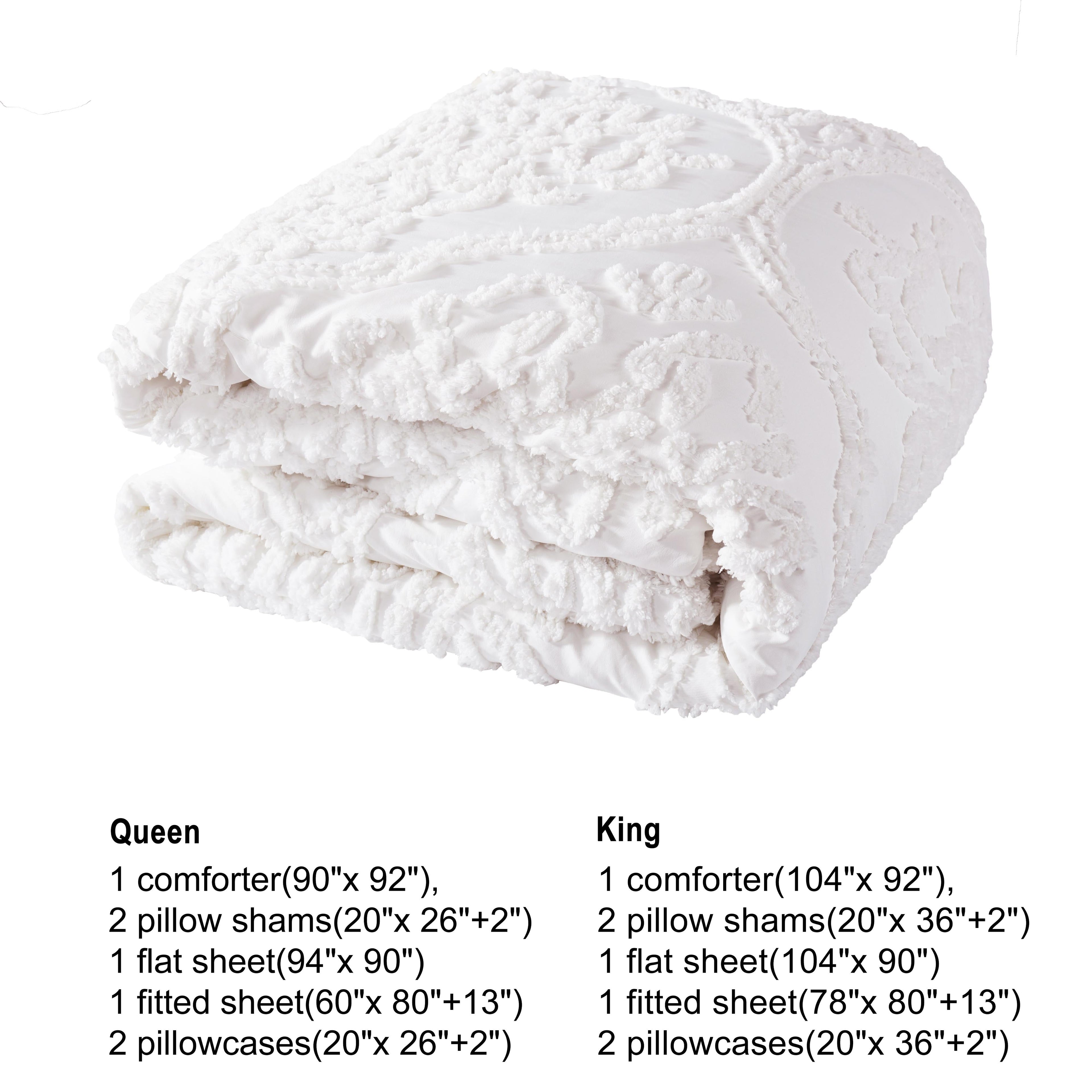 HIG Modern Series 7-Piece White Tufted Vintage Damask Bed in a Bag, Queen / King
