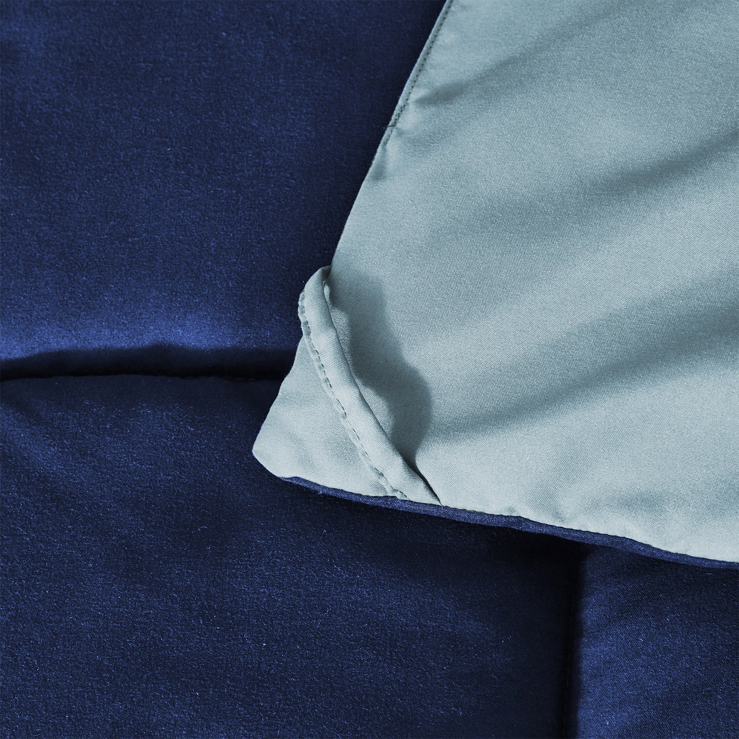 HIG Reversible and Lightweight  Comforter Set All Season