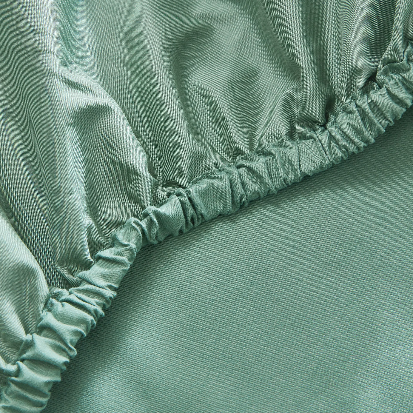 HIG Reversible and Lightweight  Comforter Set All Season