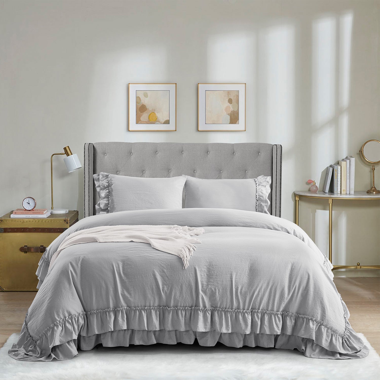 #color_light-gray