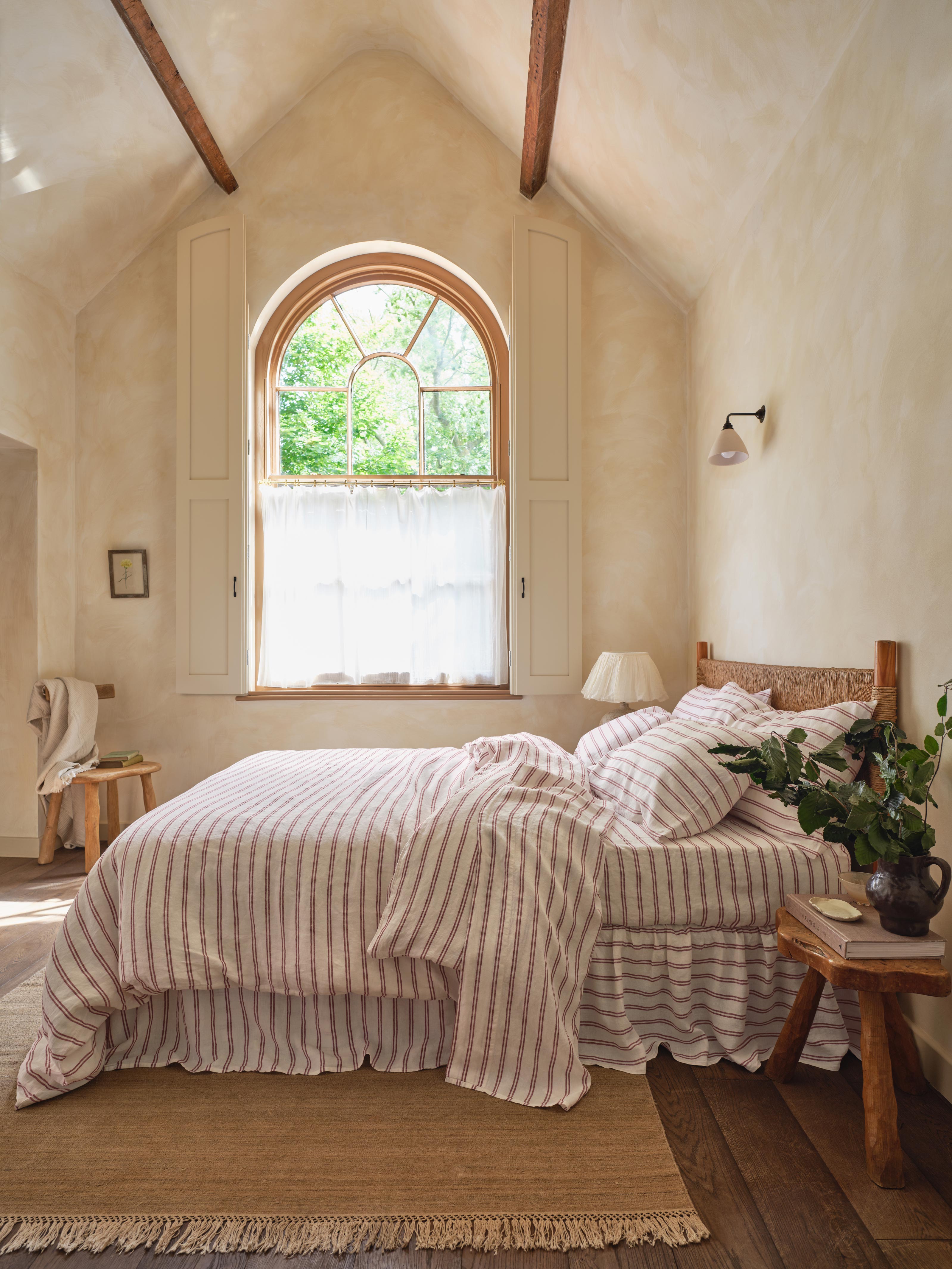 Rhubarb Kemptown Stripe 100% Linen Duvet Cover